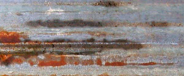 Liga de zinco oxida ou enferruja